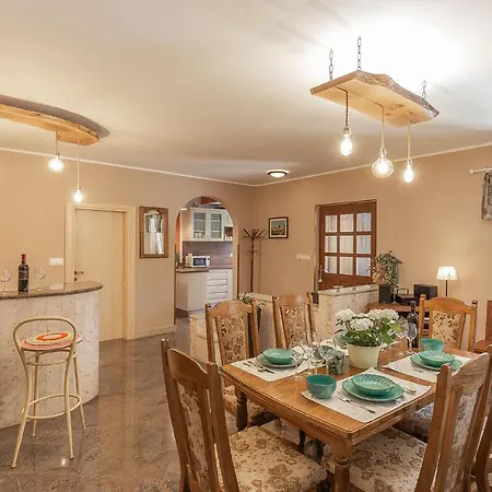 Vermo Villa